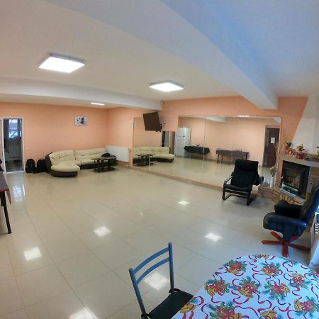 Anuta Hotel Breáza Kültér fotó