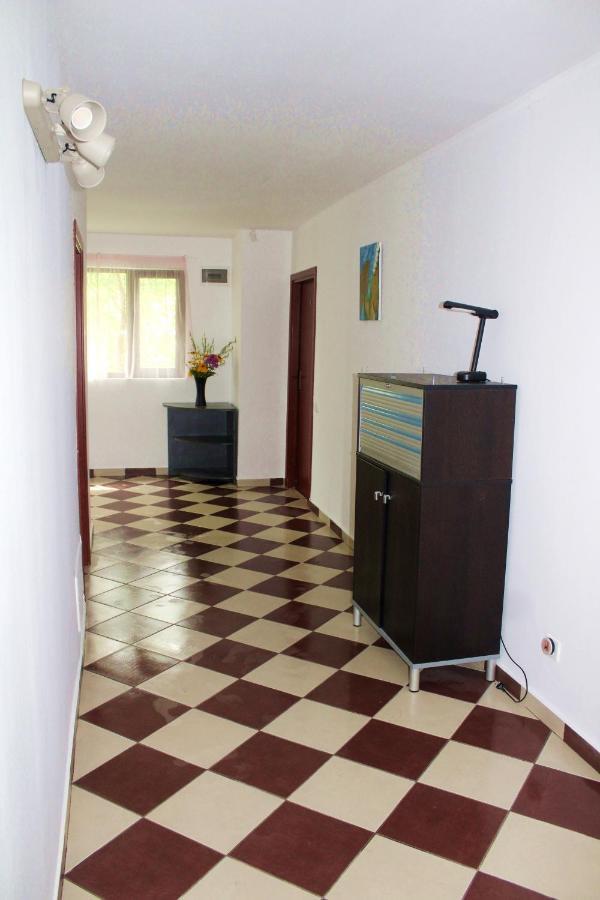 Anuta Hotel Breáza Kültér fotó