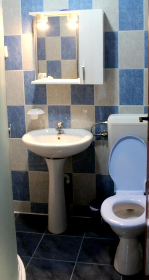 Anuta Hotel Breáza Kültér fotó