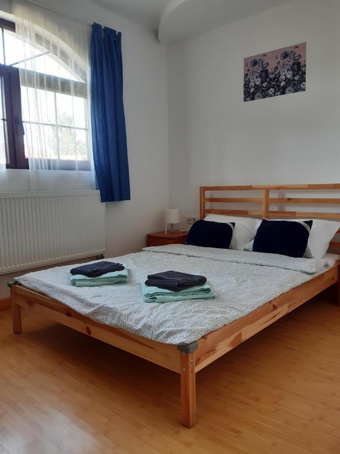 Anuta Hotel Breáza Kültér fotó